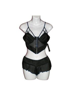 NWT Escante 37082 Black 2 pc Set Size Large